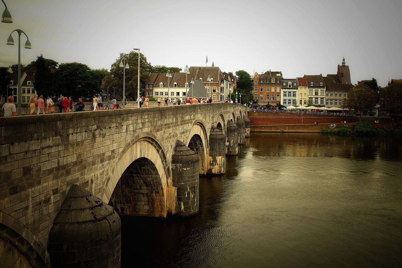 Exploring the Challenges of Preserving Historic Towns